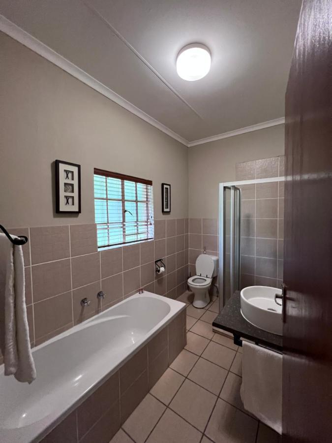 Hotel Big Tree Midrand Zewnętrze zdjęcie